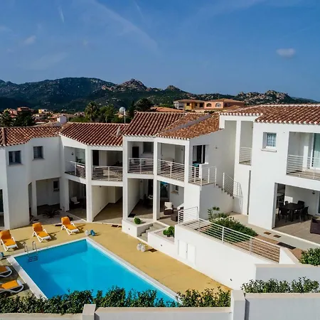 Caneis * San Teodoro (Sardinia)
