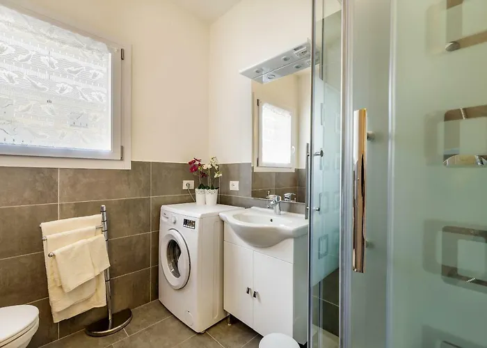 Caneis 公寓 圣特奥多罗