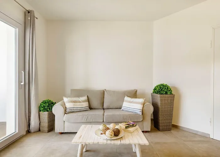 公寓 Caneis 圣特奥多罗